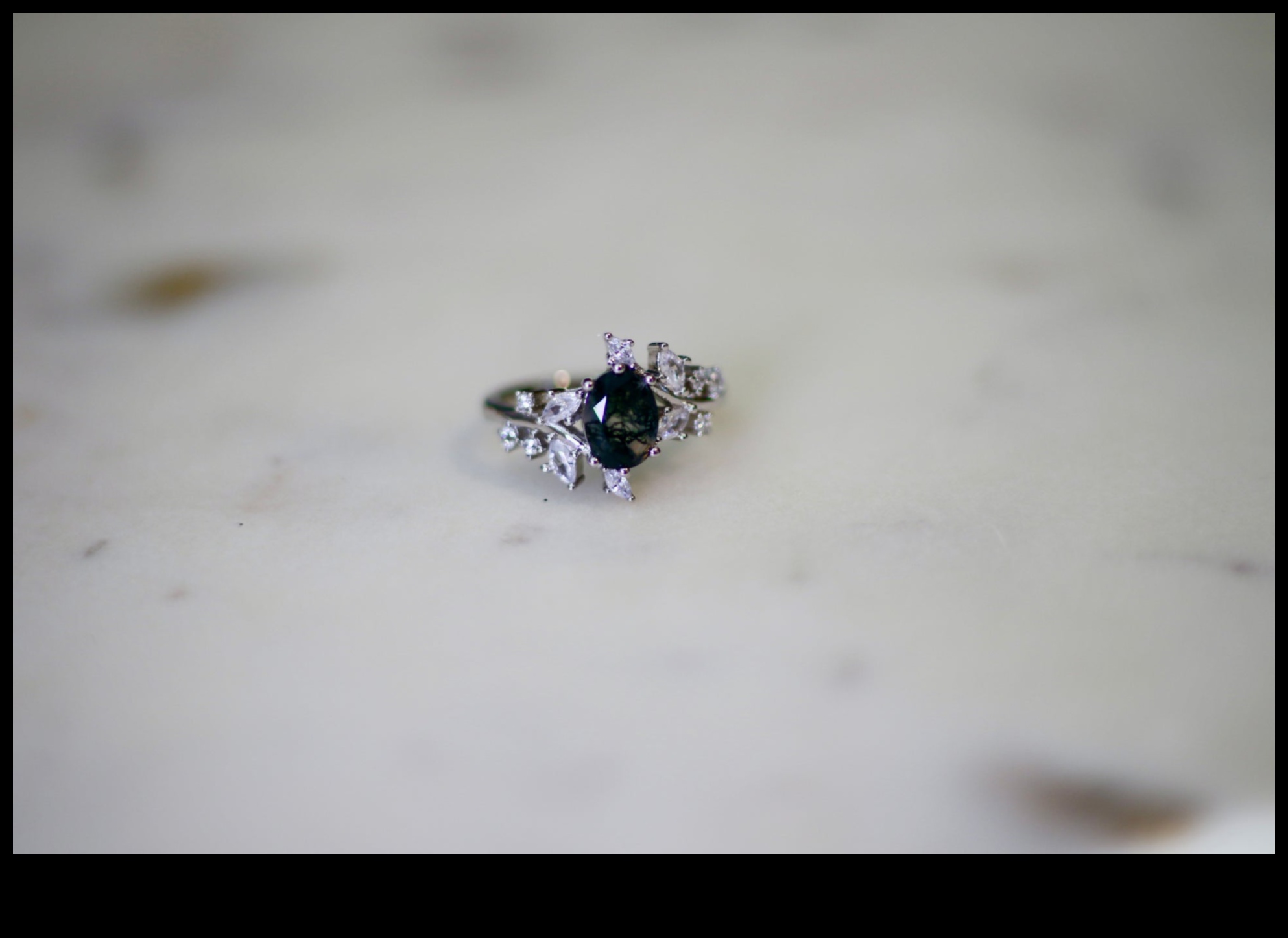 Whispers of Whimsy: Αγκαλιάστε την παιχνιδιάρικη διάθεση με τα δαχτυλίδια μας εμπνευσμένα από την ιδιοτροπία