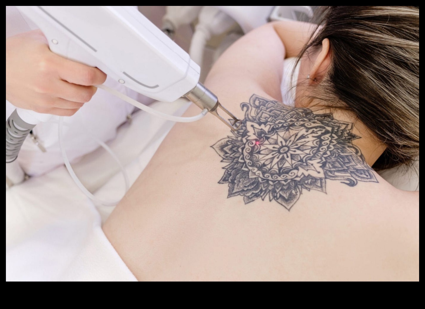 Η τέχνη της ακρίβειας: Αποκάλυψη προηγμένων τεχνικών τατουάζ