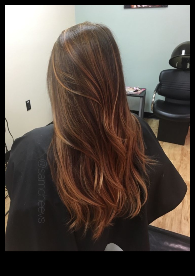 Μελαχρινή Balayage Bliss: Sun-Kissed Highlights για φυσική εμφάνιση