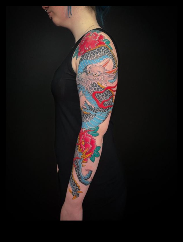 Αριστουργήματα μελανιού Ένα οπτικό ταξίδι μέσα από την ομορφιά της ιαπωνικής τέχνης τατουάζ 4 Αριστουργήματα μελανιού: Αποκαλύπτοντας την ομορφιά της ιαπωνικής τέχνης τατουάζ