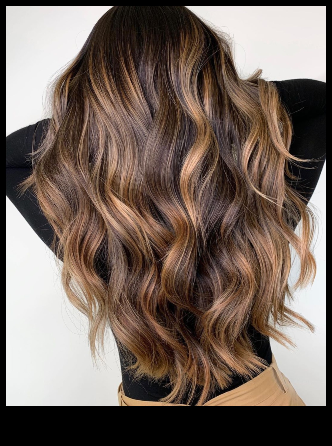 Λεπτή κομψότητα: Ιδέες για βαφές μαλλιών με φυσική εμφάνιση