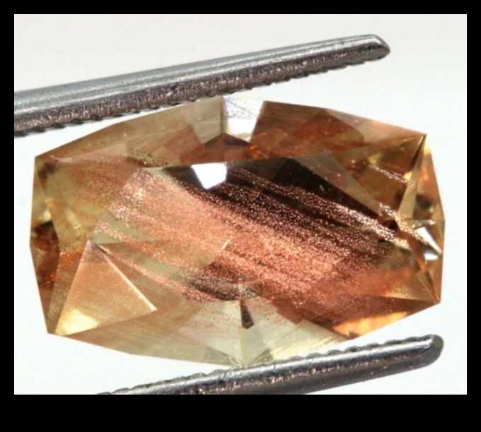 Sunstone Spark: Λάμψτε στη ζεστασιά των ηλιόλουστων πολύτιμων λίθων