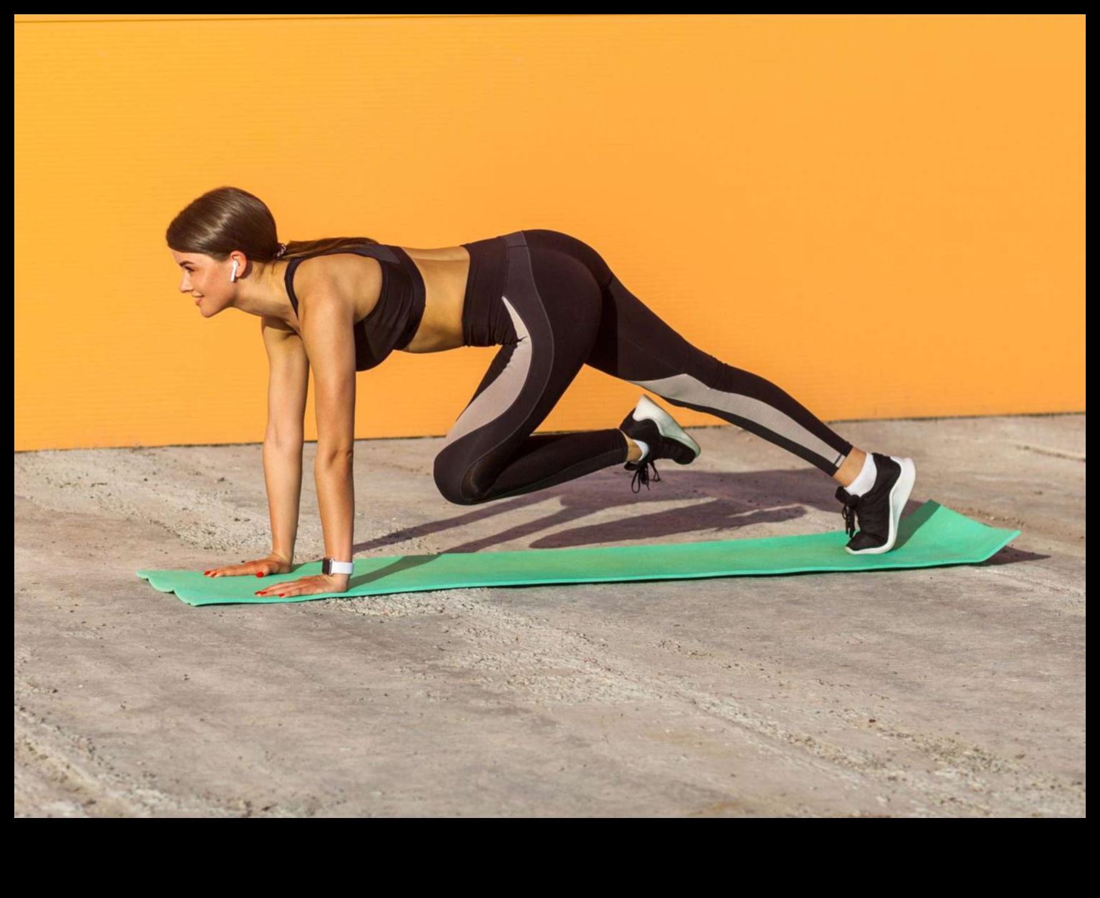 Ab Essentials: Mastering the Basics of Core-Strengthening Exercises