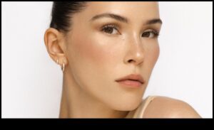 Illuminating Elegance: Απελευθερώνοντας τη δύναμη του highlighter για μια φωτεινή εμφάνιση