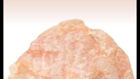 Sunstone Spark The Warmth of Sunlit Gemstones 5 Sunstone Spark: Λάμψτε στη ζεστασιά των ηλιόλουστων πολύτιμων λίθων