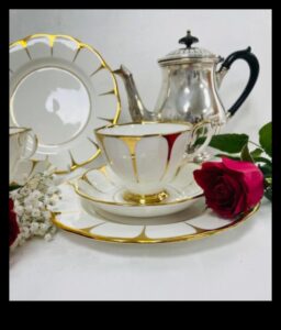 Dazzling Trio: Κάντε μια δήλωση με το εντυπωσιακό μας σετ τριών τεμαχίων