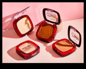 Εργαλεία μακιγιάζ για λιπαρό δέρμα: όργανα που ελέγχουν τη λάμψη και διατηρούν ματ φινίρισμα