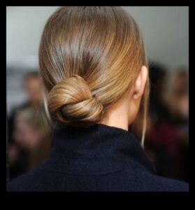 Auburn Hair, Business Affairs: Επαγγελματικά χτενίσματα για το γραφείο